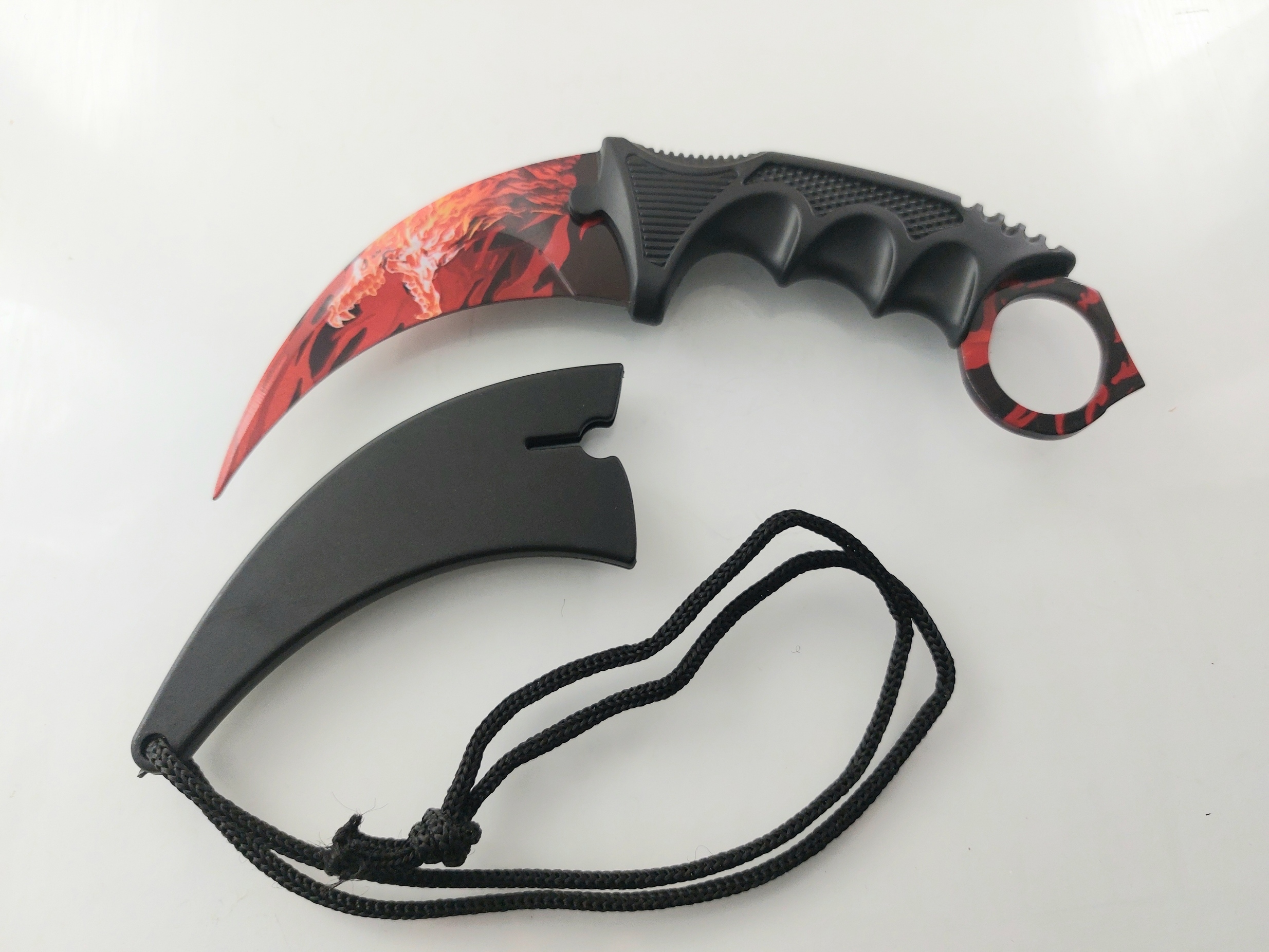 CS GO - червен дракон karambit карамбит  нож за тренировка начинаещи незаточен
